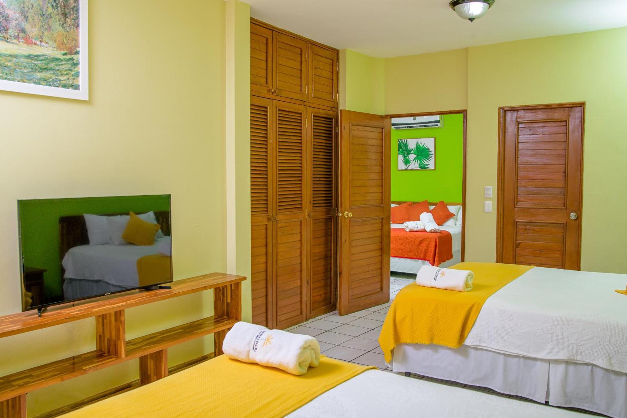 Banana Palms Hotel Rio Dulce Town Exterior foto